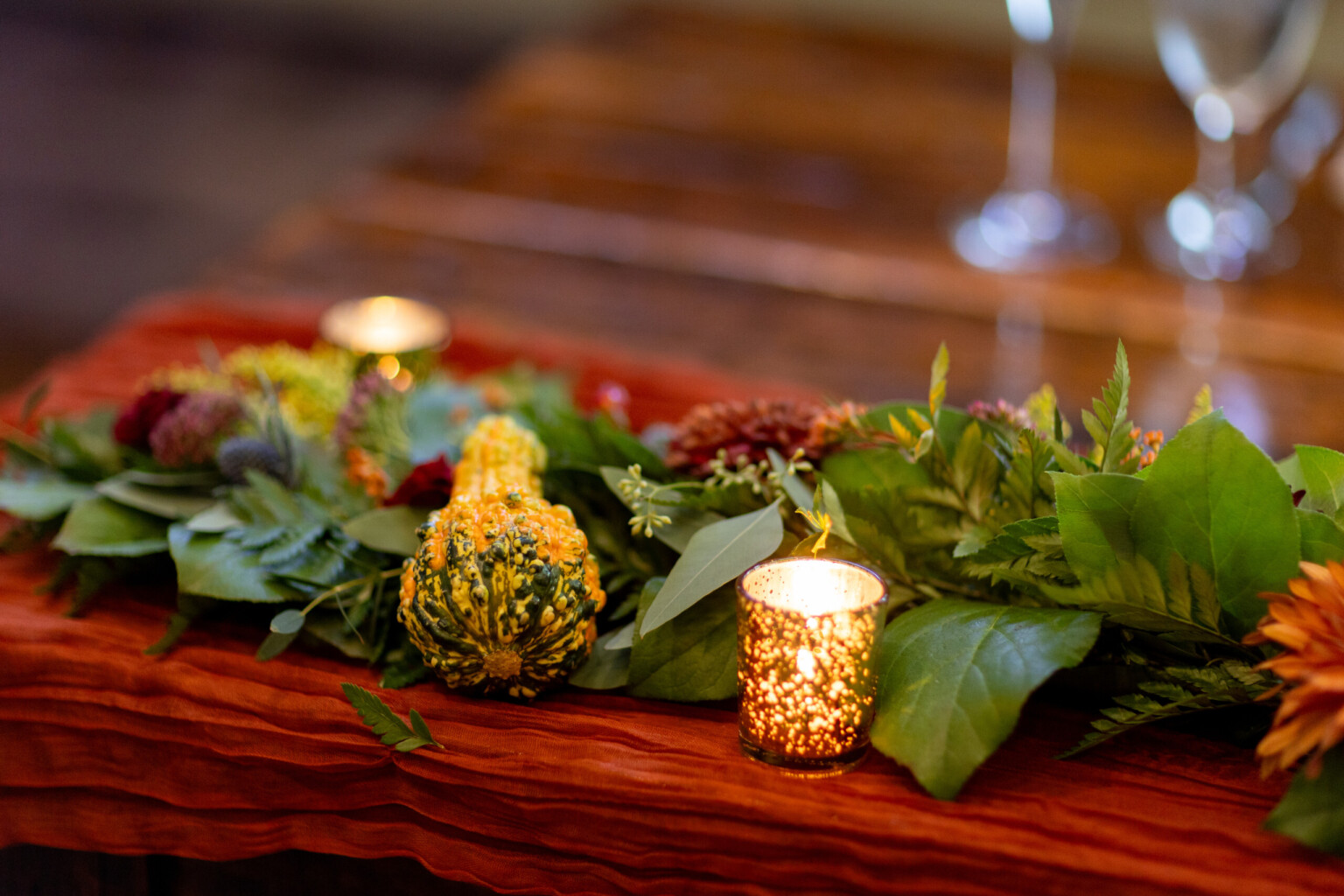 Warm candlelight tablescape