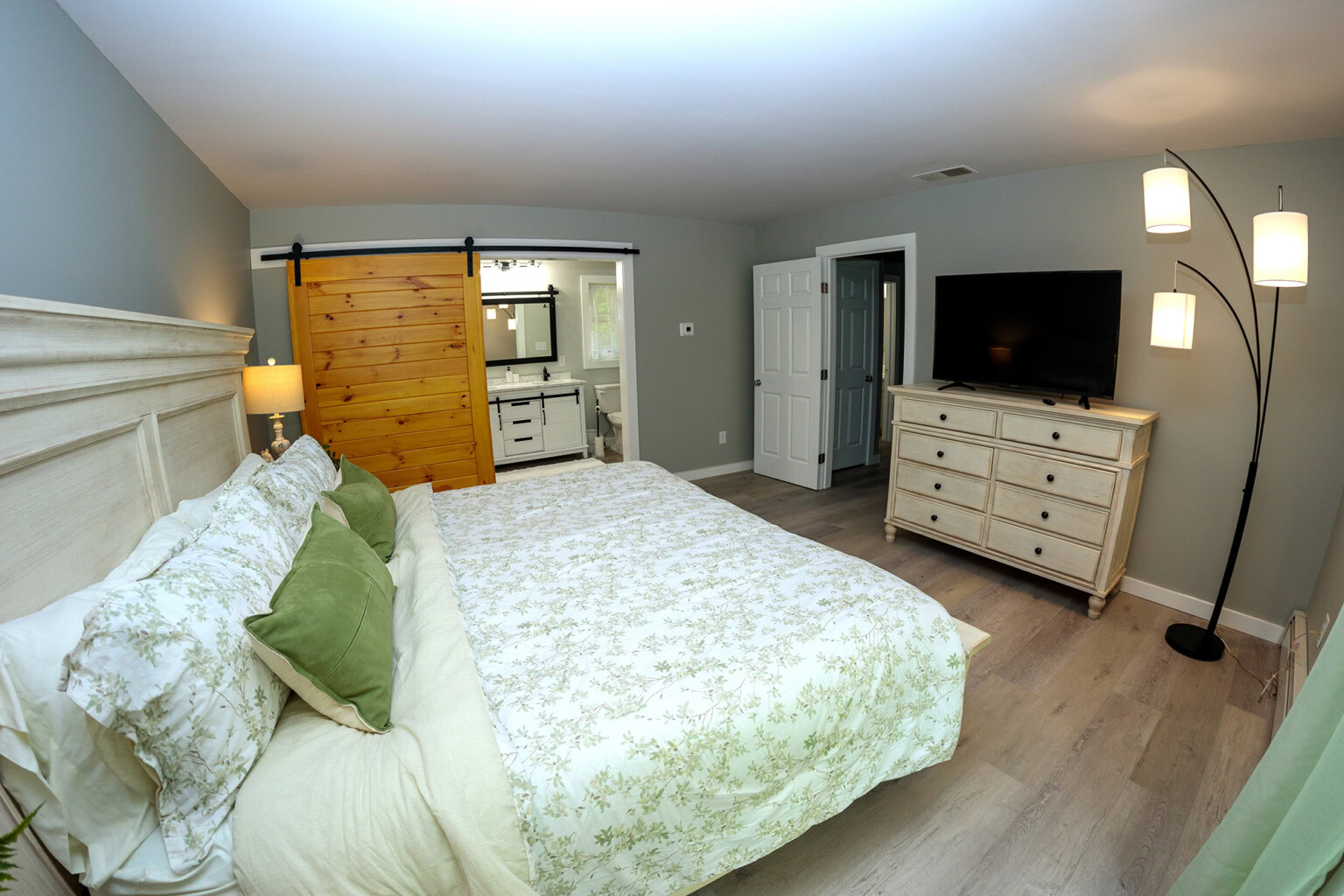 Country House master bedroom